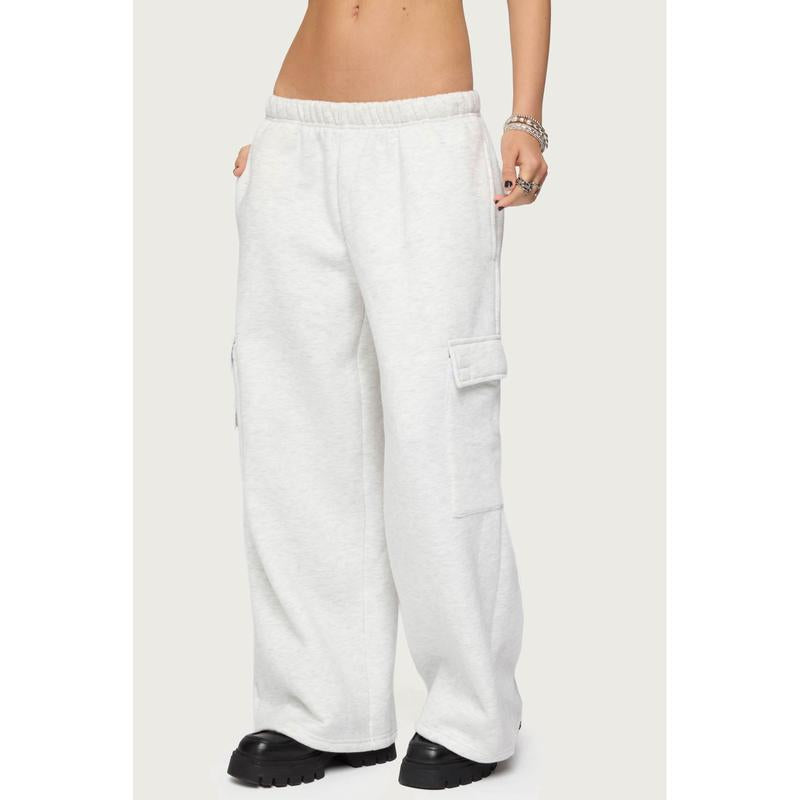 Petite Wide Leg Cargo Sweatpants